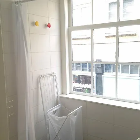 Downtown Studioapartment #1 Easybnb 아파트 레이든