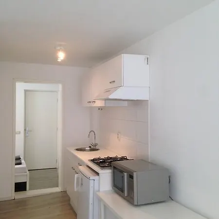 Downtown Studioapartment #1 Easybnb 아파트